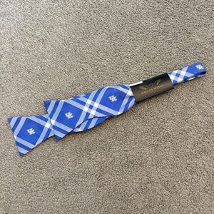 Kentucky Wildcats Rhodes Self-Tie Bow Tie